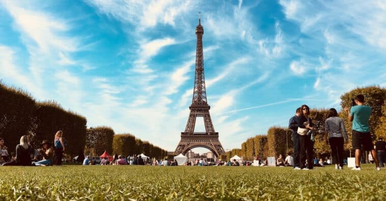 découvrez l'autoroute la moins fréquentée de france, parfaite pour éviter les embouteillages et profiter d'un trajet serein et rapide.
