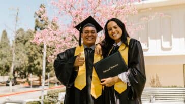 découvrez les emplois les mieux rémunérés ne nécessitant pas de diplôme. trouvez des opportunités professionnelles lucratives sans passer par l'enseignement supérieur.