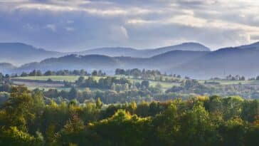 Nature, Voyager, Exploration